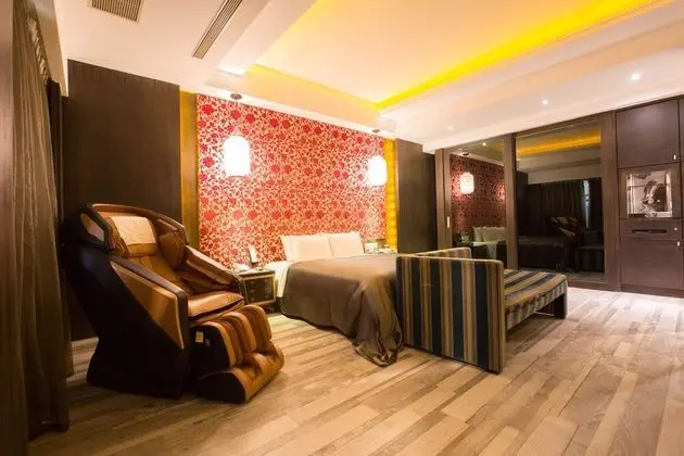Luxury Tek Büyük Yataklı Oda