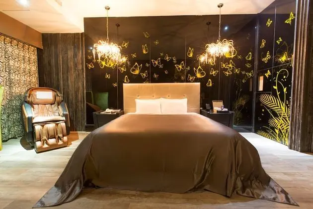 Luxury Tek Büyük Yataklı Oda