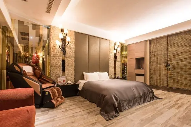 Luxury Tek Büyük Yataklı Oda