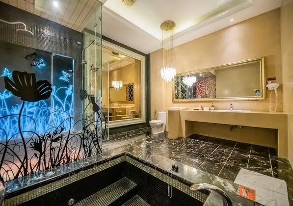 Luxury Tek Büyük Yataklı Oda