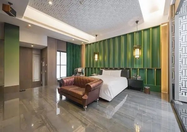 Luxury Tek Büyük Yataklı Oda