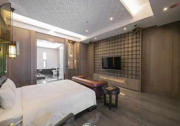 Luxury Tek Büyük Yataklı Oda