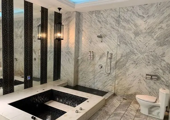 Luxury Tek Büyük Yataklı Oda