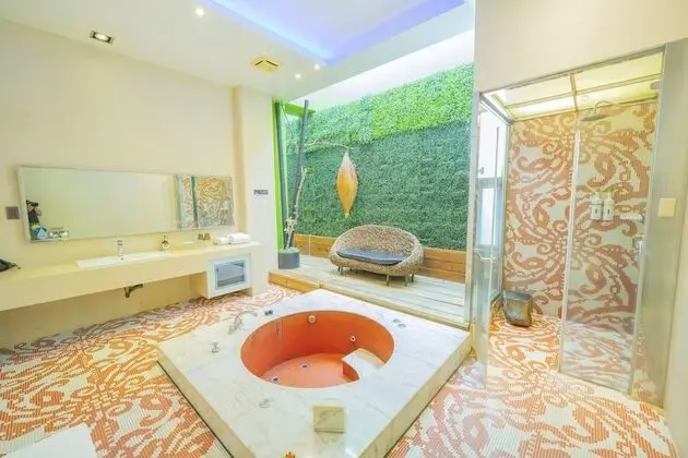 Luxury Tek Büyük Yataklı Oda