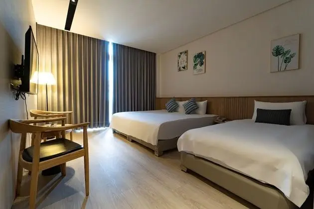 Deluxe Üç Kişilik Oda