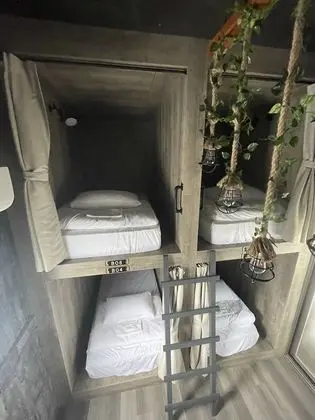 Basic Ortak Ranzalı Oda, Sadece erkekler için