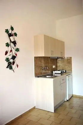 Standard Studio (3 Adults)