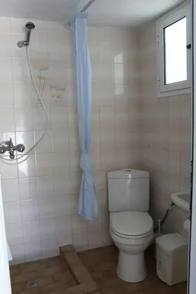 Standard Studio (3 Adults)
