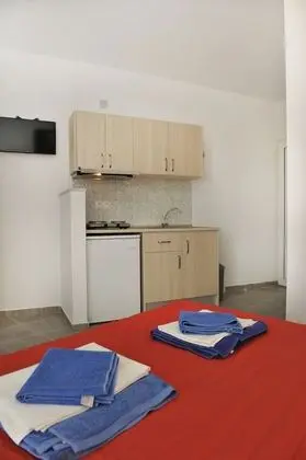 Studio Ground Floor , Partial Sea View (2 adults)