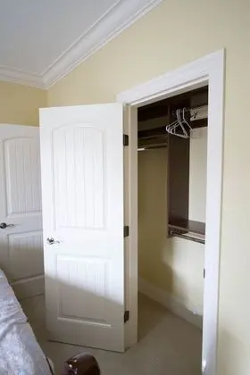Comfort Oda, 1 En Büyük (King) Boy Yatak, Sigara İçilmez, Ortak Banyo