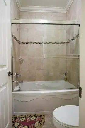 Comfort Oda, 1 En Büyük (King) Boy Yatak, Sigara İçilmez, Ortak Banyo