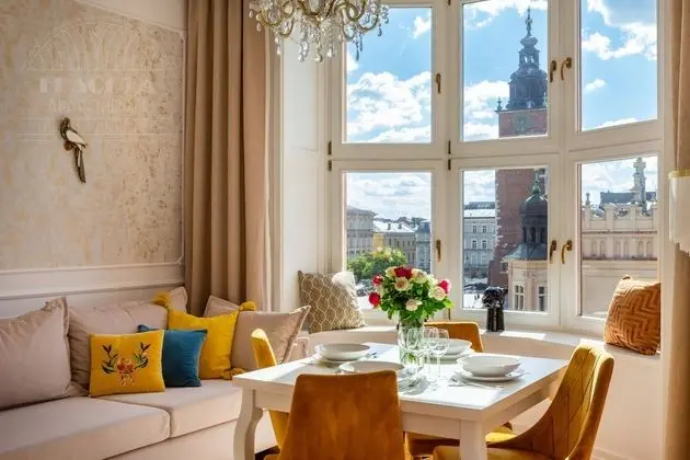 Royal Apart Daire, 1 Yatak Odası, Küçük Mutfak, Şehir Manzaralı