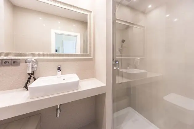 Royal Apart Daire, 1 Yatak Odası, Küçük Mutfak, Şehir Manzaralı