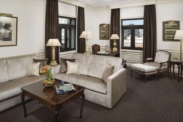 Suite, 1 Bedroom (Red Level Lounge Access 3Adults & 1Child)