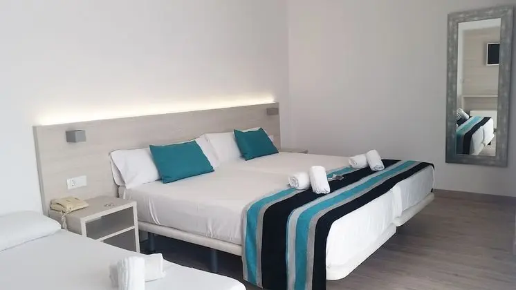 Comfort Üç Kişilik Oda, Balkon