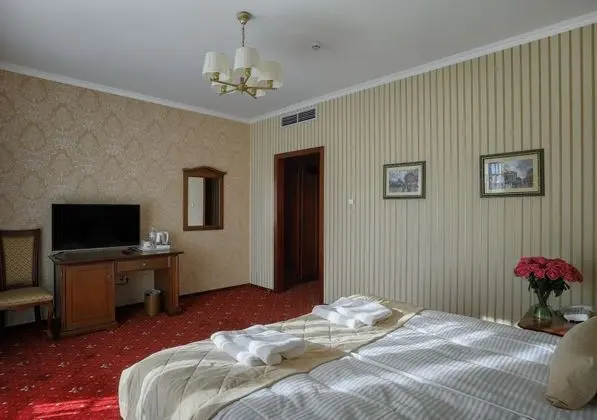 Deluxe Tek Büyük Yataklı Oda