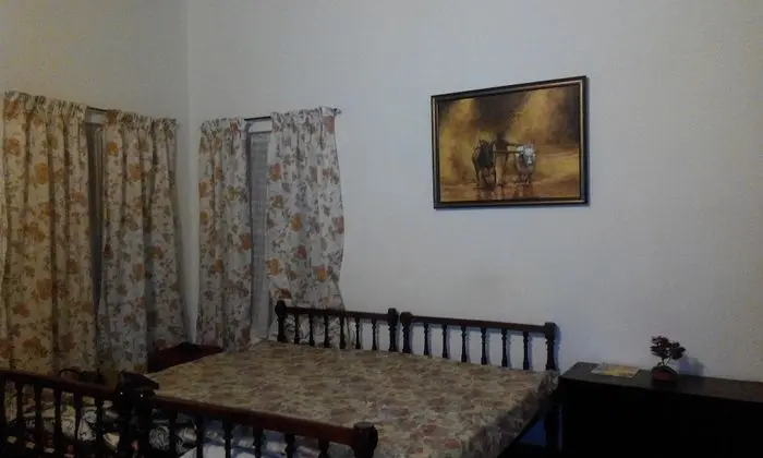 Oda, 1 Çift Kişilik Yatak, Sigara İçilmez