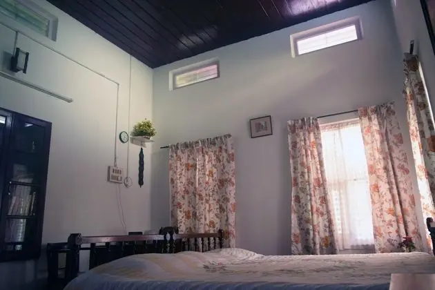 Oda, 1 Çift Kişilik Yatak, Sigara İçilmez