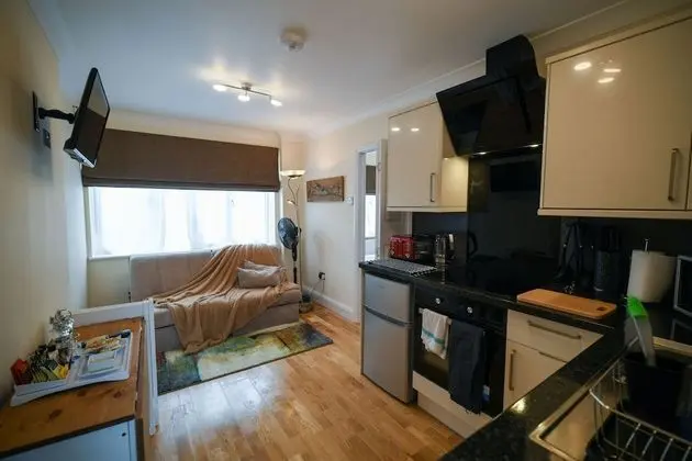 Apart Daire, Banyolu/Duşlu (Apartment 1)