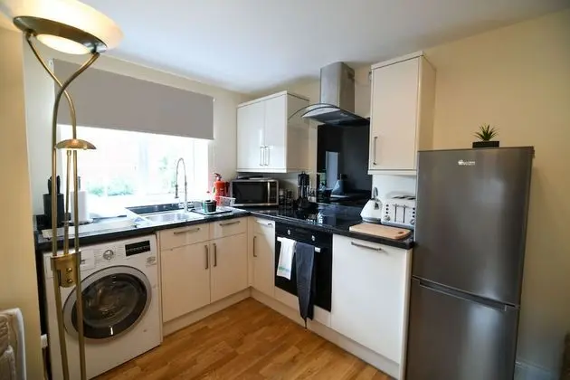 Apart Daire, Banyolu/Duşlu (Apartment 2)