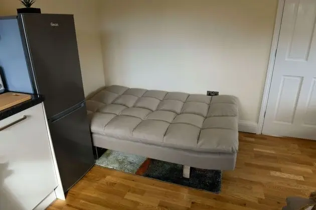Apart Daire, Banyolu/Duşlu (Apartment 2)