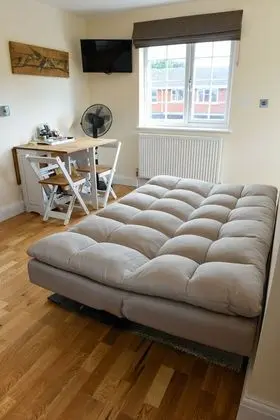 Apart Daire, Banyolu/Duşlu (Apartment 2)