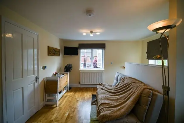 Apart Daire, Banyolu/Duşlu (Apartment 2)