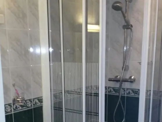 Basic Tek Kişilik Oda, Banyolu/Duşlu