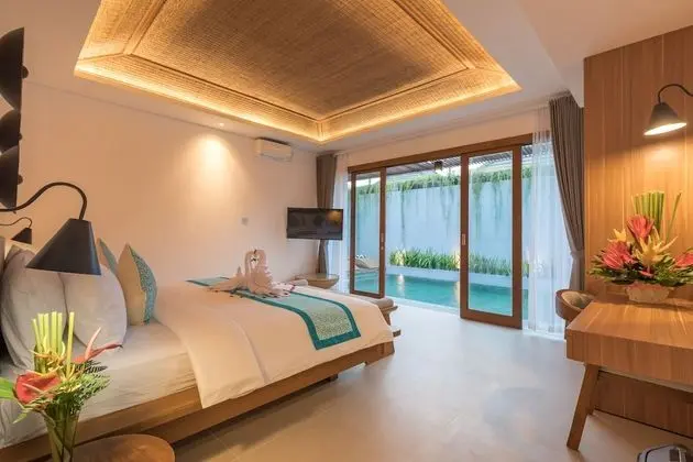 Deluxe Villa, 3 Yatak Odası, Havuz Manzaralı