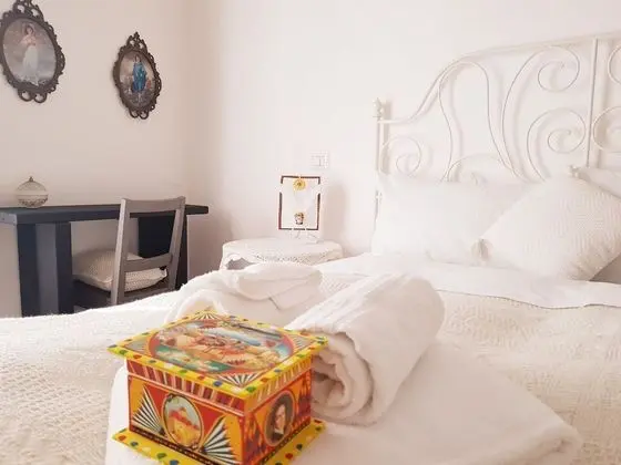 Tek Büyük Yataklı Oda