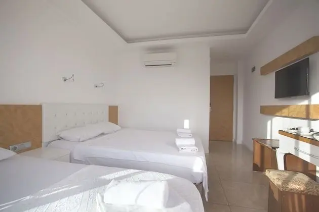 Standard Tek Büyük veya İki Ayrı Yataklı Oda, Deniz Manzaralı
