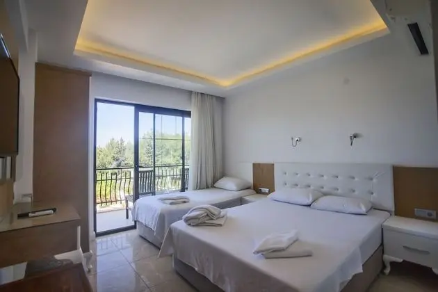 Standard Tek Büyük veya İki Ayrı Yataklı Oda, Deniz Manzaralı