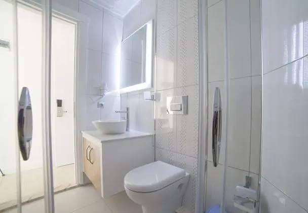 Standard Tek Büyük veya İki Ayrı Yataklı Oda, Deniz Manzaralı