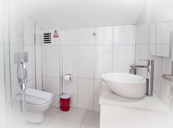 Standard Tek Büyük veya İki Ayrı Yataklı Oda, Deniz Manzaralı