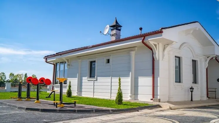 Şehir Manzaralı Havuzlu - Bahçeli (Villa Fiyatı)