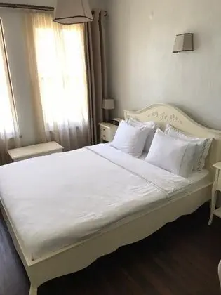 Çift Kişilik, Bahçe Manzaralı, 2. Kat