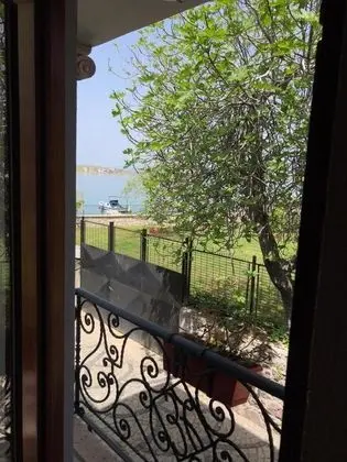 Tek Kişilik, Şehir Manzaralı