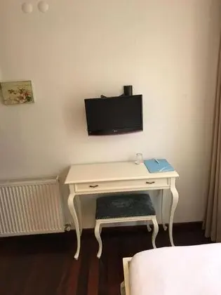 Tek Kişilik, Şehir Manzaralı