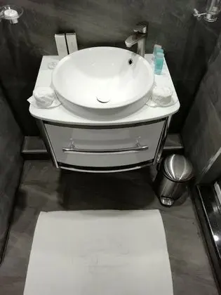 Standard Tek Büyük veya İki Ayrı Yataklı Oda