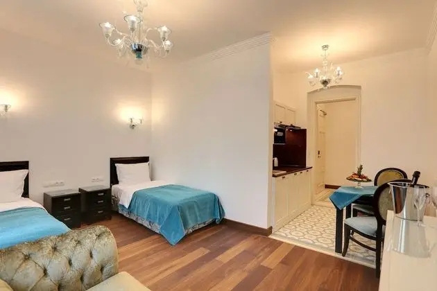 Comfort Tek Büyük veya İki Ayrı Yataklı Oda (with Kitchenette)