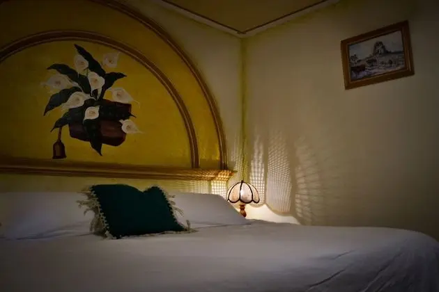 Traditional Oda, 1 En Büyük (King) Boy Yatak, Özel Banyo, Bahçe Manzaralı