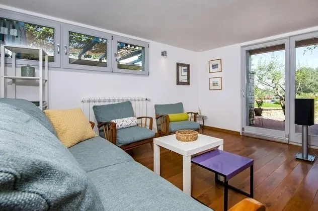 Villa, Sigara İçilebilir