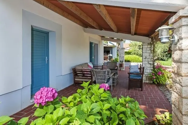 Villa, Sigara İçilebilir