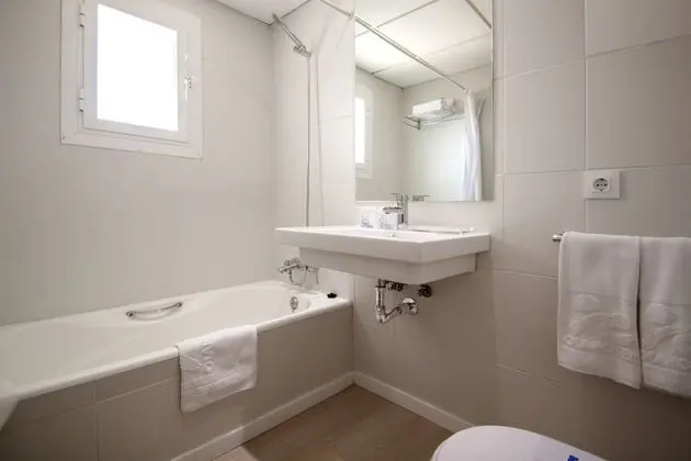 Economy Tek Büyük Yataklı Oda (2 adults)