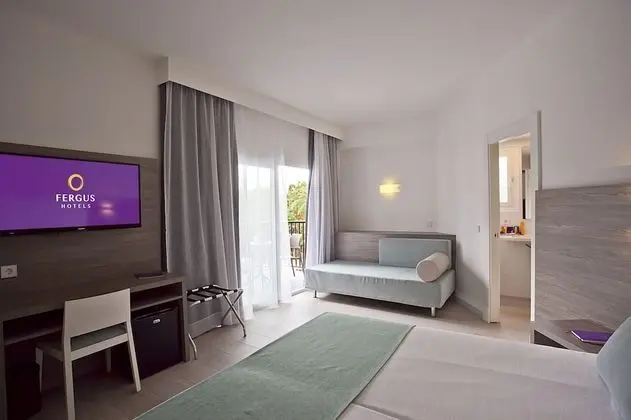 Junior Süit, Balkon (2 adults + 2 children)
