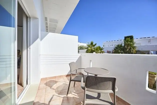 Tek Büyük Yataklı Oda, Balkon (2 adults + 1 child)