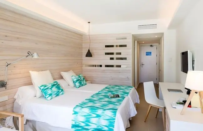 Tek Büyük Yataklı Oda, Balkon