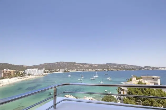 Standard Büyük Yataklı Tek Kişilik Oda, Balkon, Deniz Manzaralı