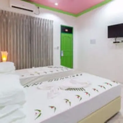 Deluxe Tek Büyük veya İki Ayrı Yataklı Oda, 2 Tek Kişilik Yatak, Sigara İçilmez, Özel Banyo