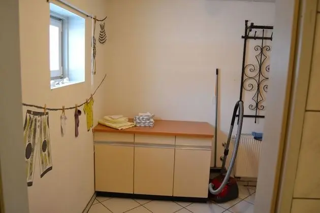 Apart Daire, 2 Yatak Odası, Mutfak, Bahçe Manzaralı